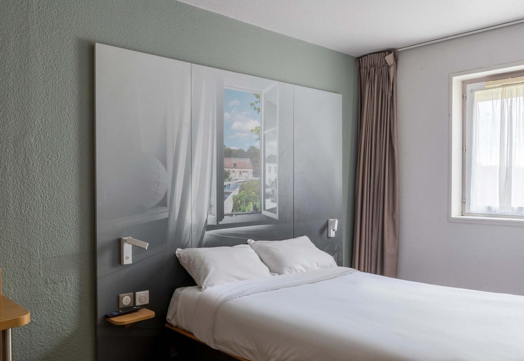 B&B Hotel Troyes Saint-Parres-Aux-Tertres Exterior foto